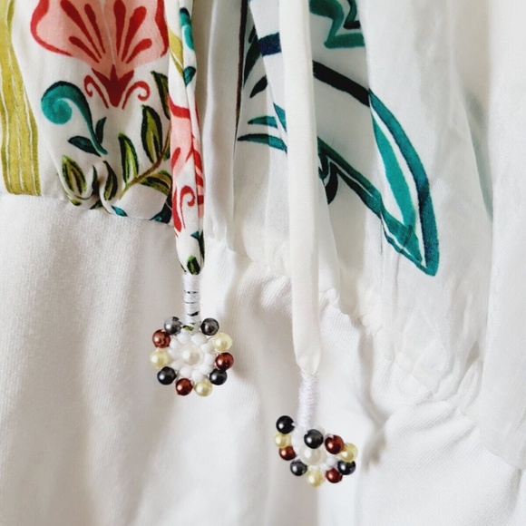 Unworn Farm Rio Off-White Floral Romantic Bodysuit - Picture 8 of 10